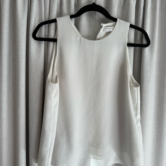 Babaton Tops - Babaton dressy Sleeveless Top